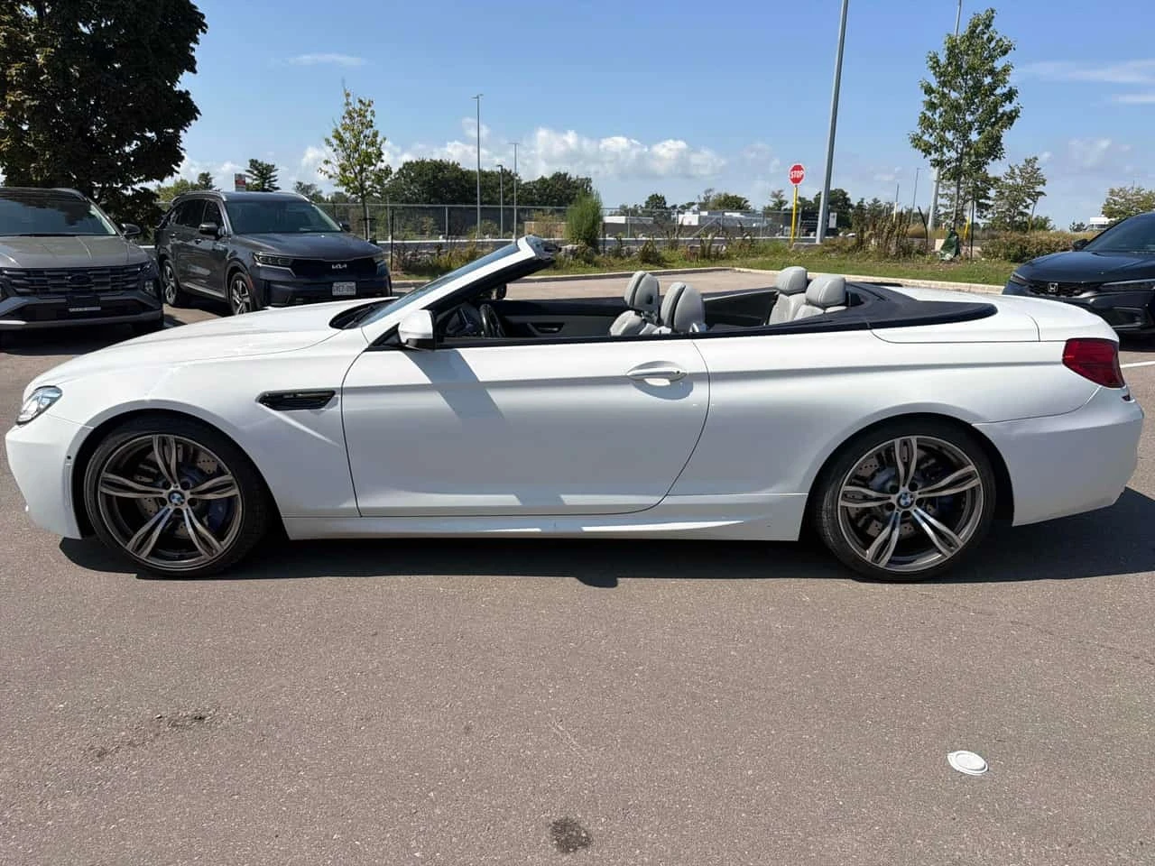 BMW M6 * ОБДУХВАНЕ* КАРБОН* ГЛАВНО ПРЕДСТАВИТЕЛСТВО*   , снимка 3 - Автомобили и джипове - 56255503