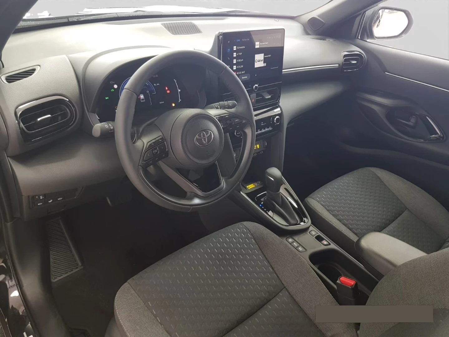 Toyota Yaris Cross 1.5 HEV/131HP/TEAMPLAYER/WINTER/CAM/355h | Mobile.bg � ����������� 9