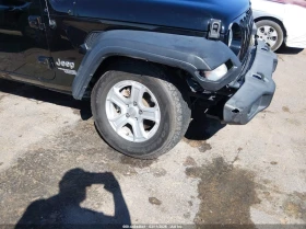 Jeep Wrangler 3.6l Unlimited Sport S 4X4 - 13600 € / 26599.29 лв. - 86811345 6