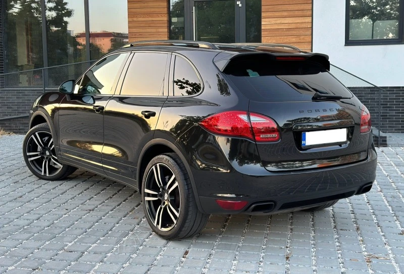 Porsche Cayenne 4.8S Бартер/Лизинг, снимка 3 - Автомобили и джипове - 47111894