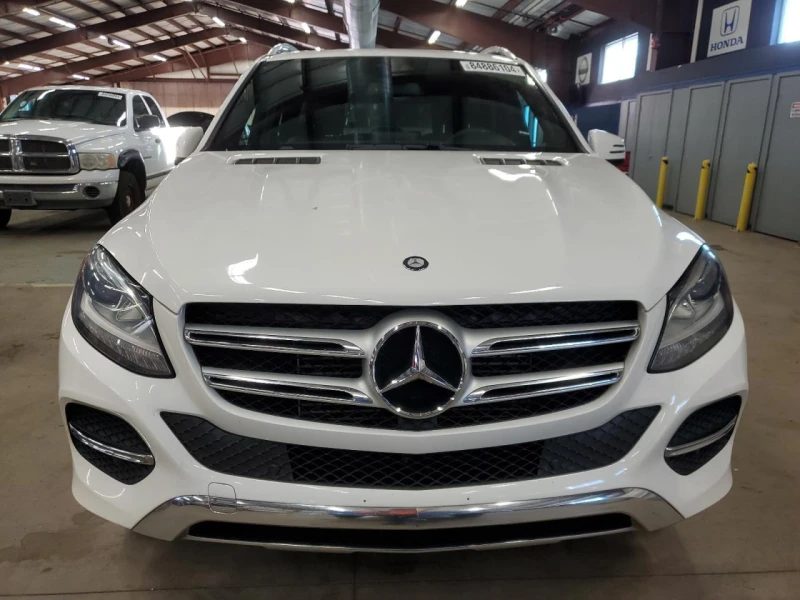 Mercedes-Benz GLE 250 300D* 4MATIC* HARMAN/KARDON* ФИКС.ЦЕНА, снимка 2 - Автомобили и джипове - 48677397