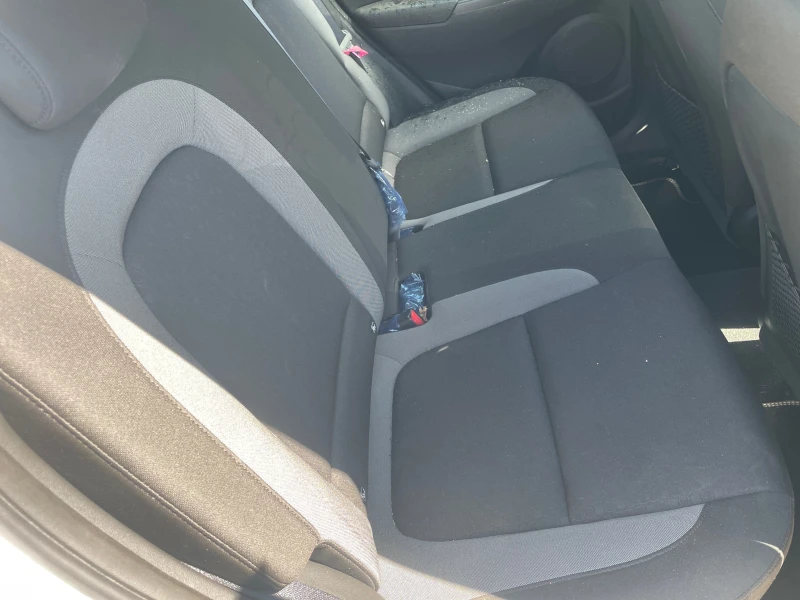 Hyundai Kona 1.6 T-GDI, снимка 9 - Автомобили и джипове - 51643095