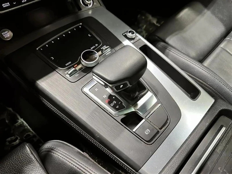 Audi Q5 * 360 CAM* DIGITAL* FULL LED* , снимка 12 - Автомобили и джипове - 53245047