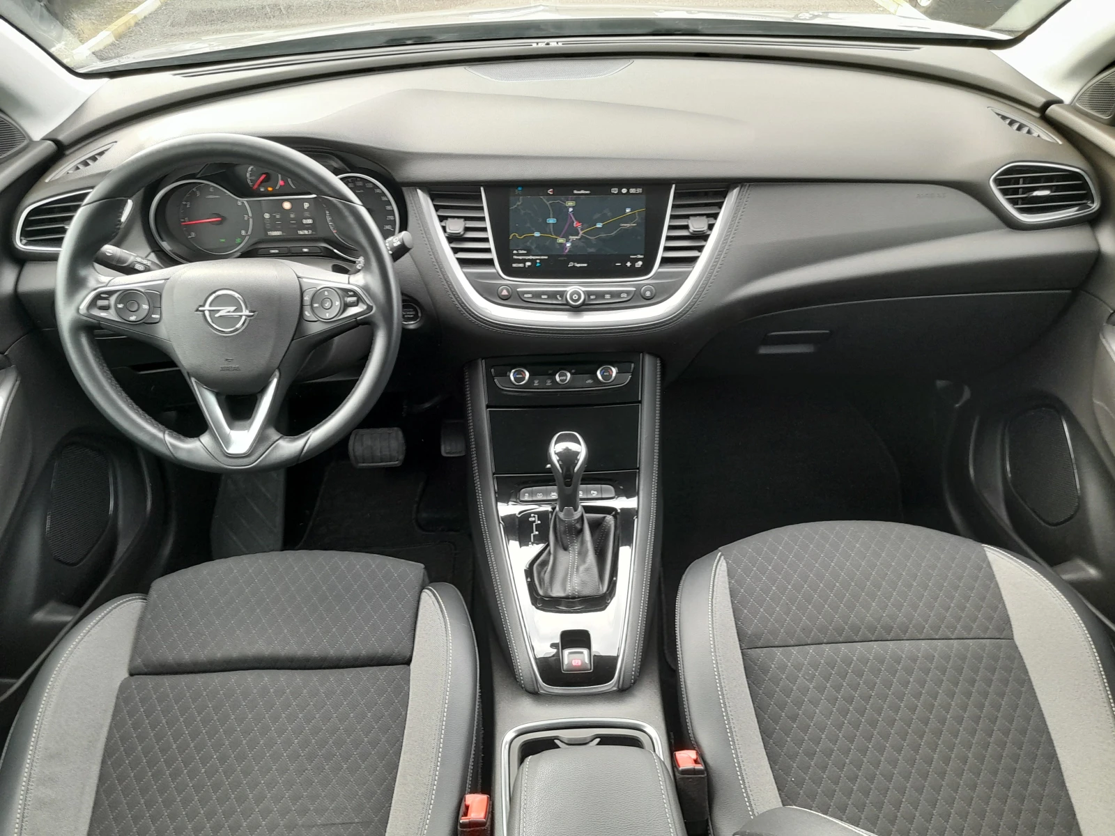 Opel Grandland X 1.5cdti - изображение 7