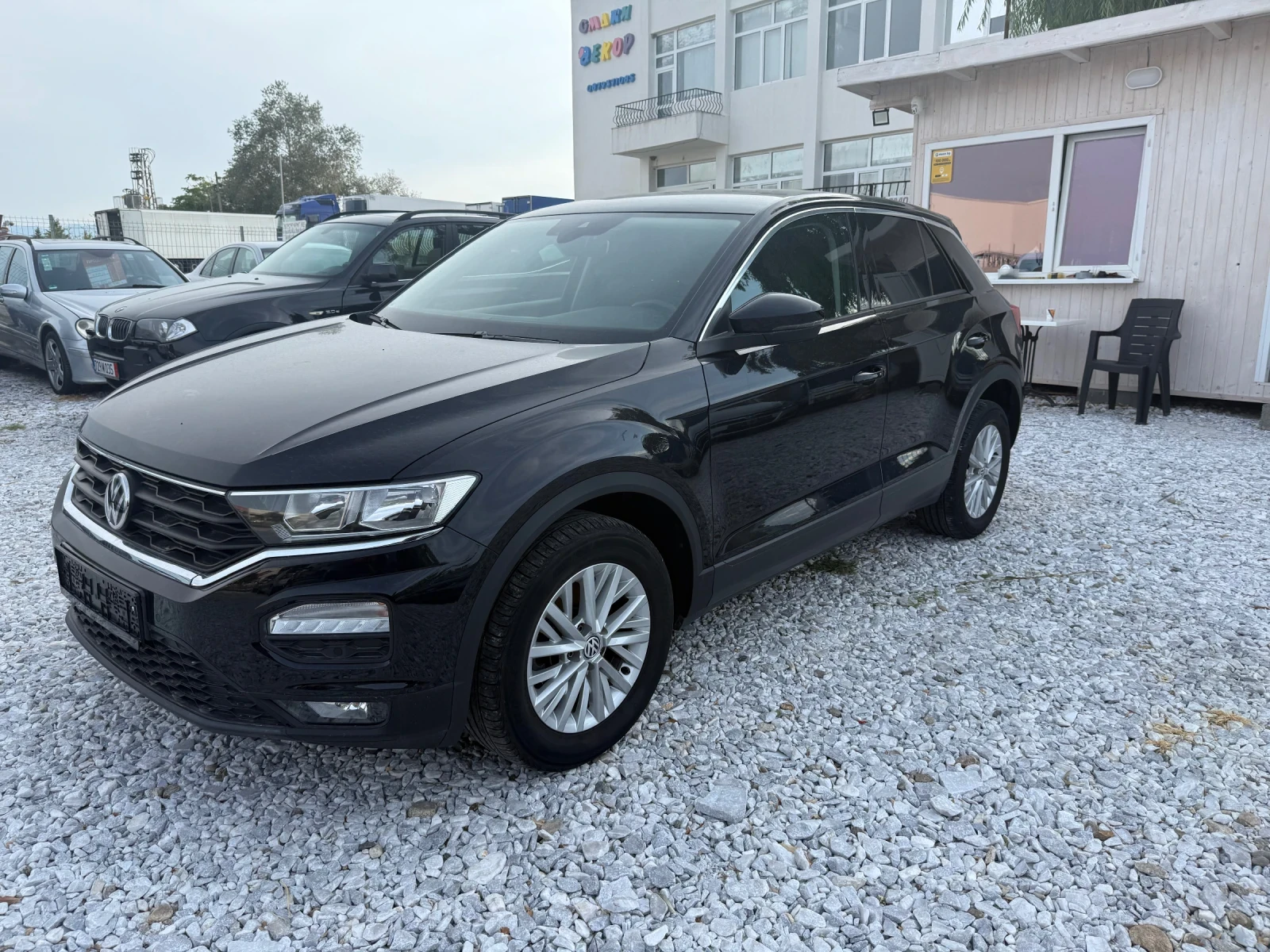 VW T-Roc 1.0 безин Германя 55000 км - изображение 3