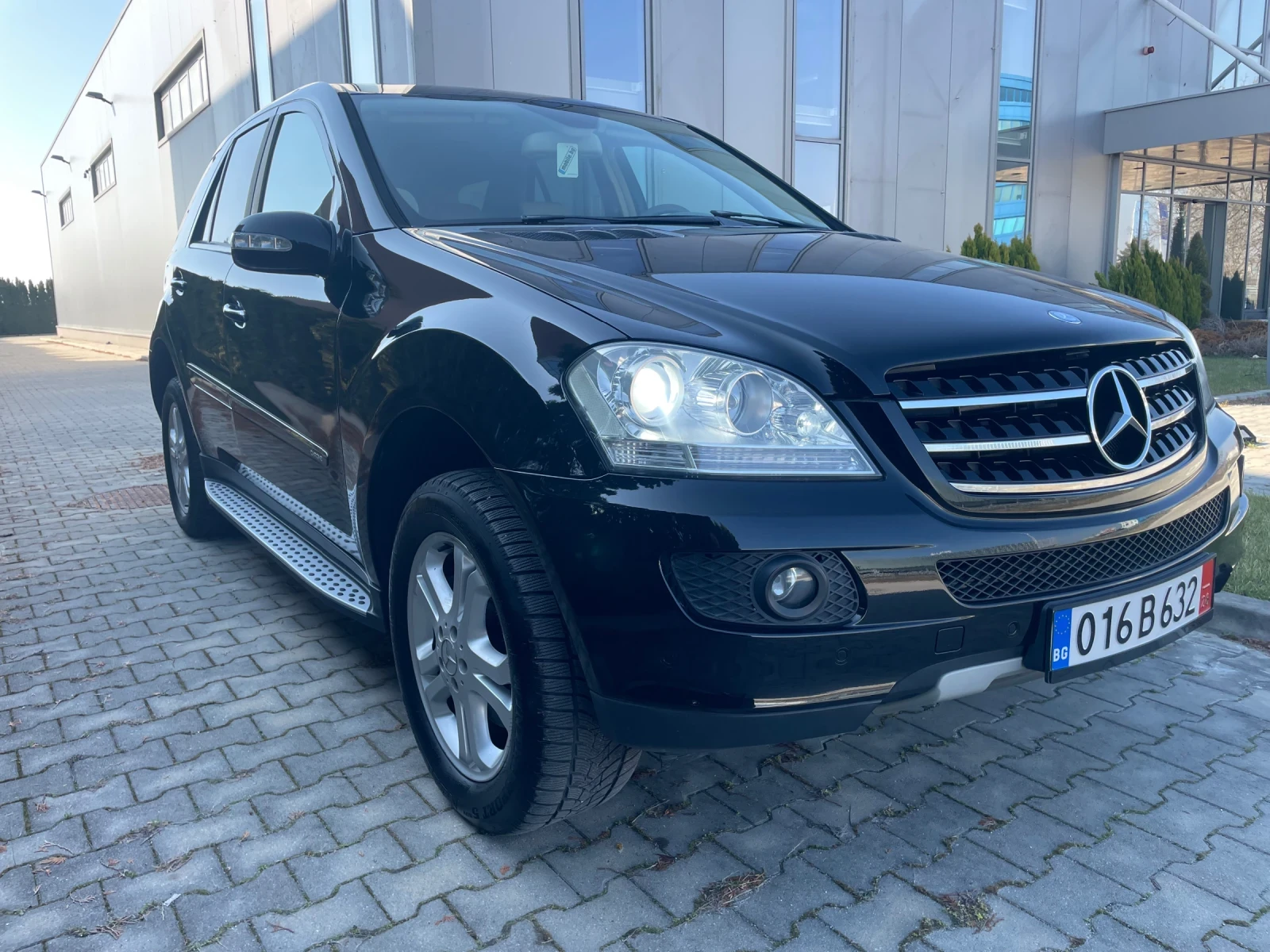 Mercedes-Benz ML 320  - изображение 2