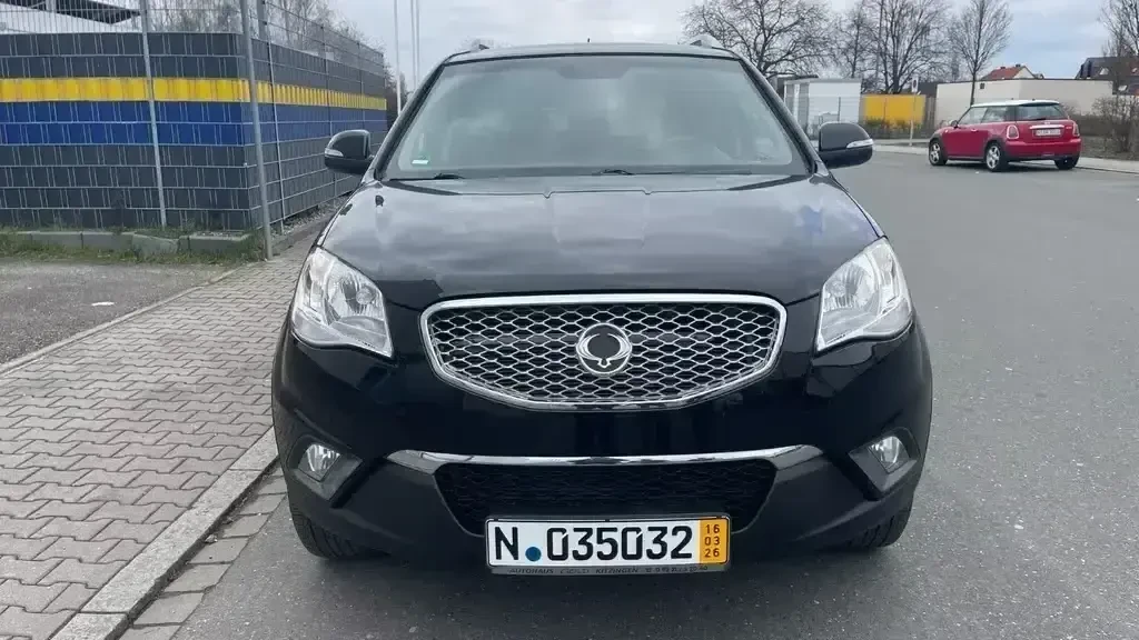 SsangYong Korando, снимка 2 - Автомобили и джипове - 54165031