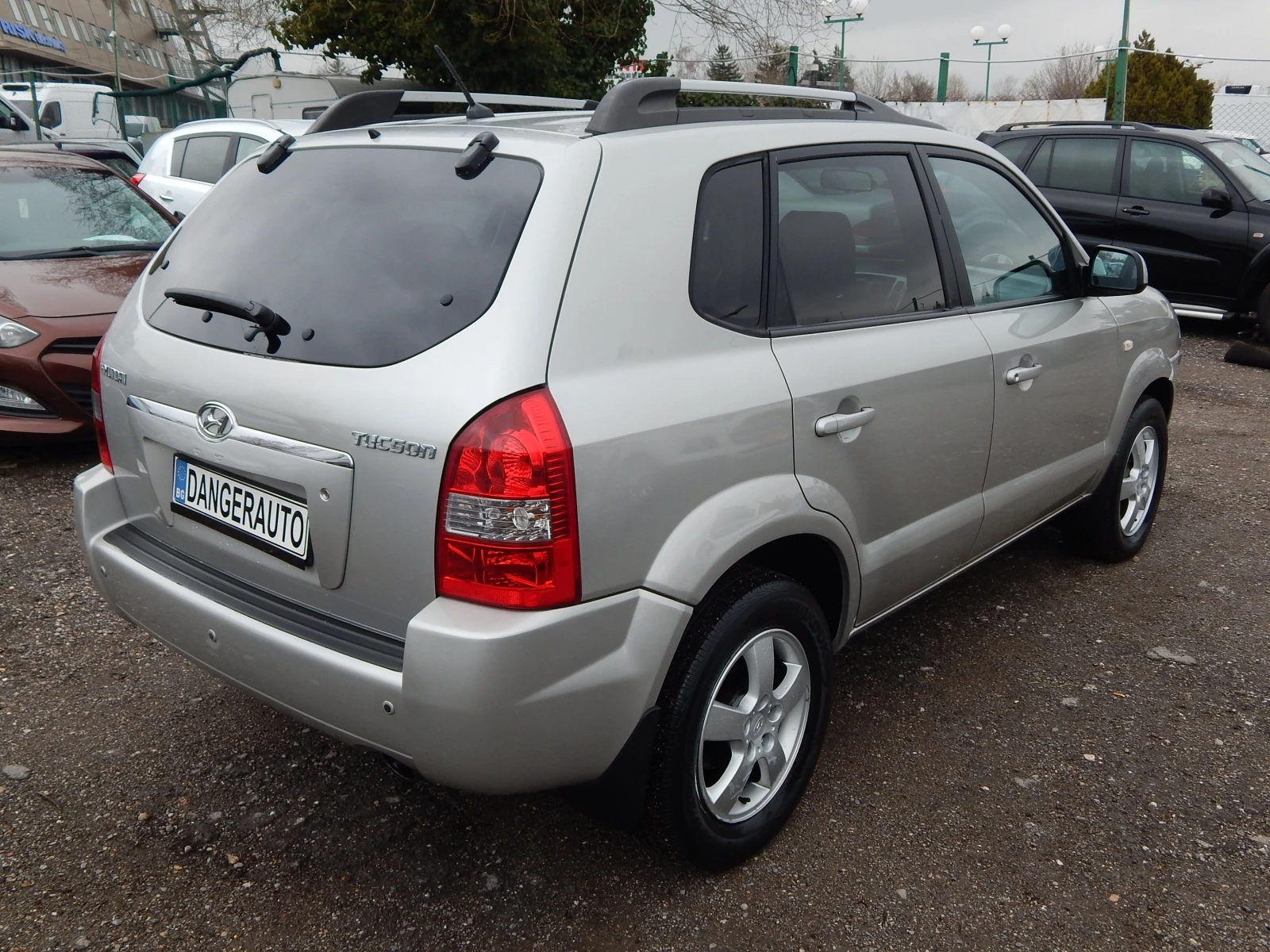 Hyundai Tucson 2.0i* BRC* 180000km.* , снимка 4 - Автомобили и джипове - 54007031