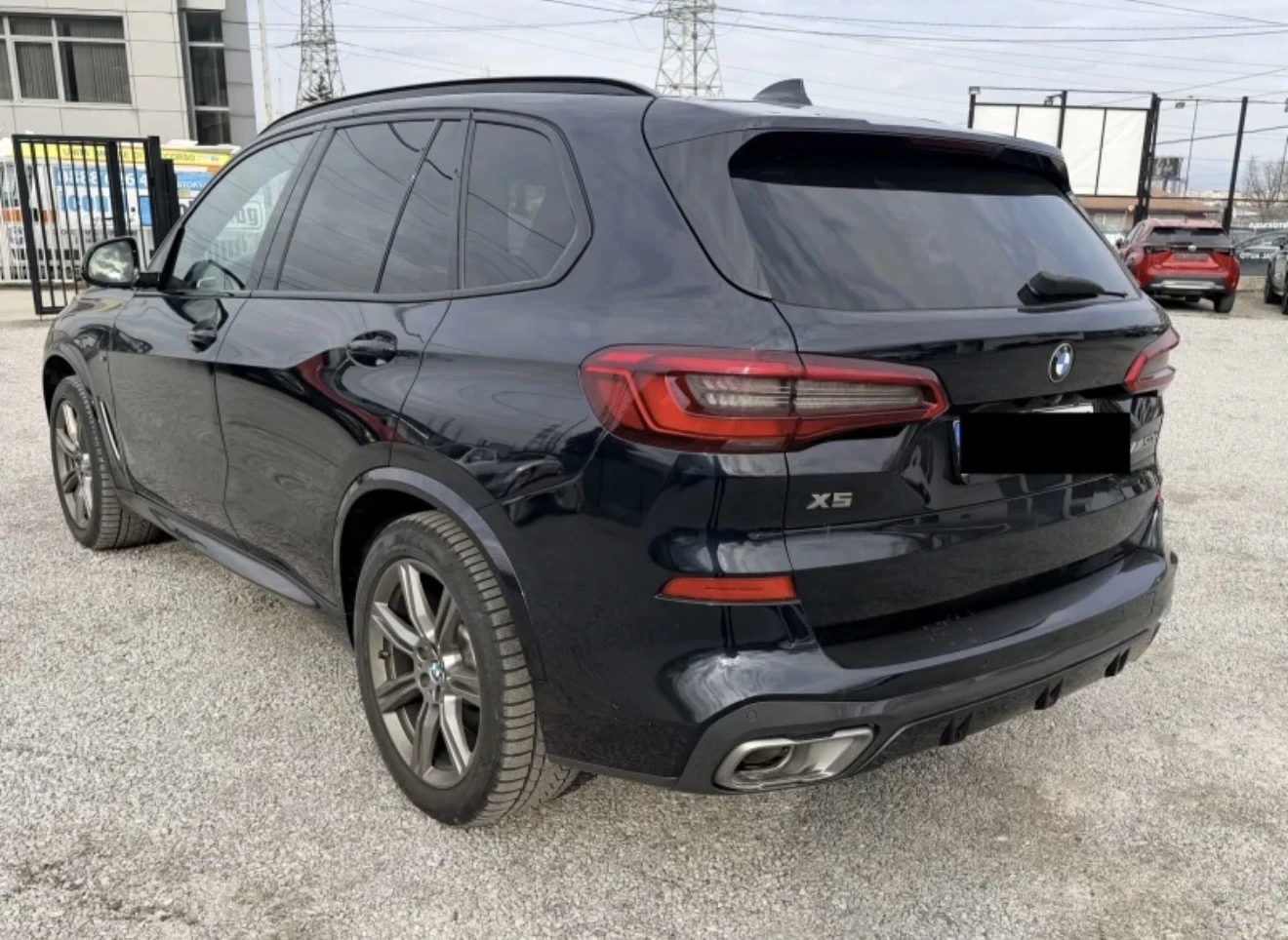 BMW X5 M50d M-SPORT INDIVIDUAL, снимка 3 - Автомобили и джипове - 54066980