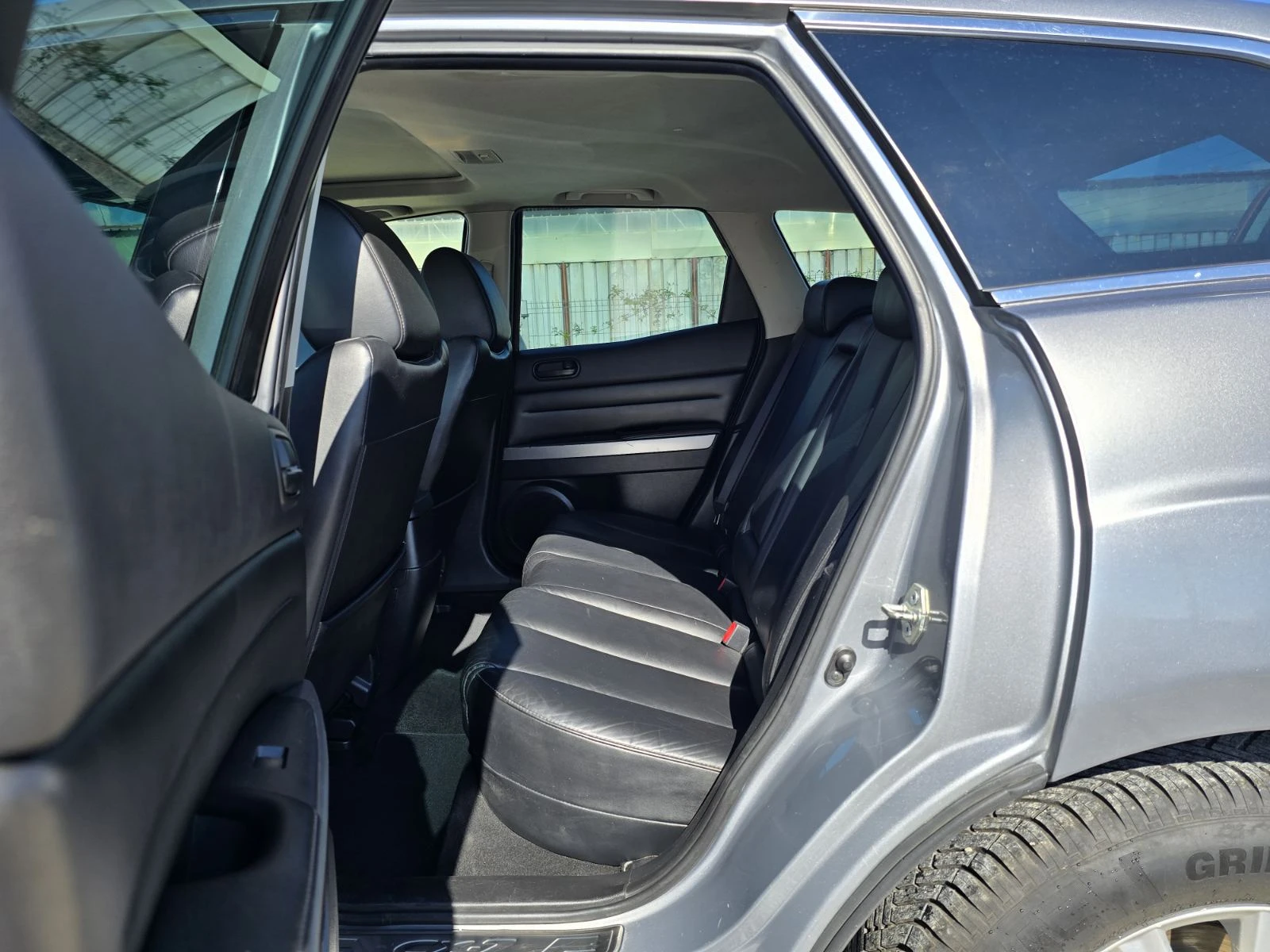 Mazda CX-7 2.5i FACE ГАЗ АВТОМАТИК КОЖА, снимка 6 - Автомобили и джипове - 54288594