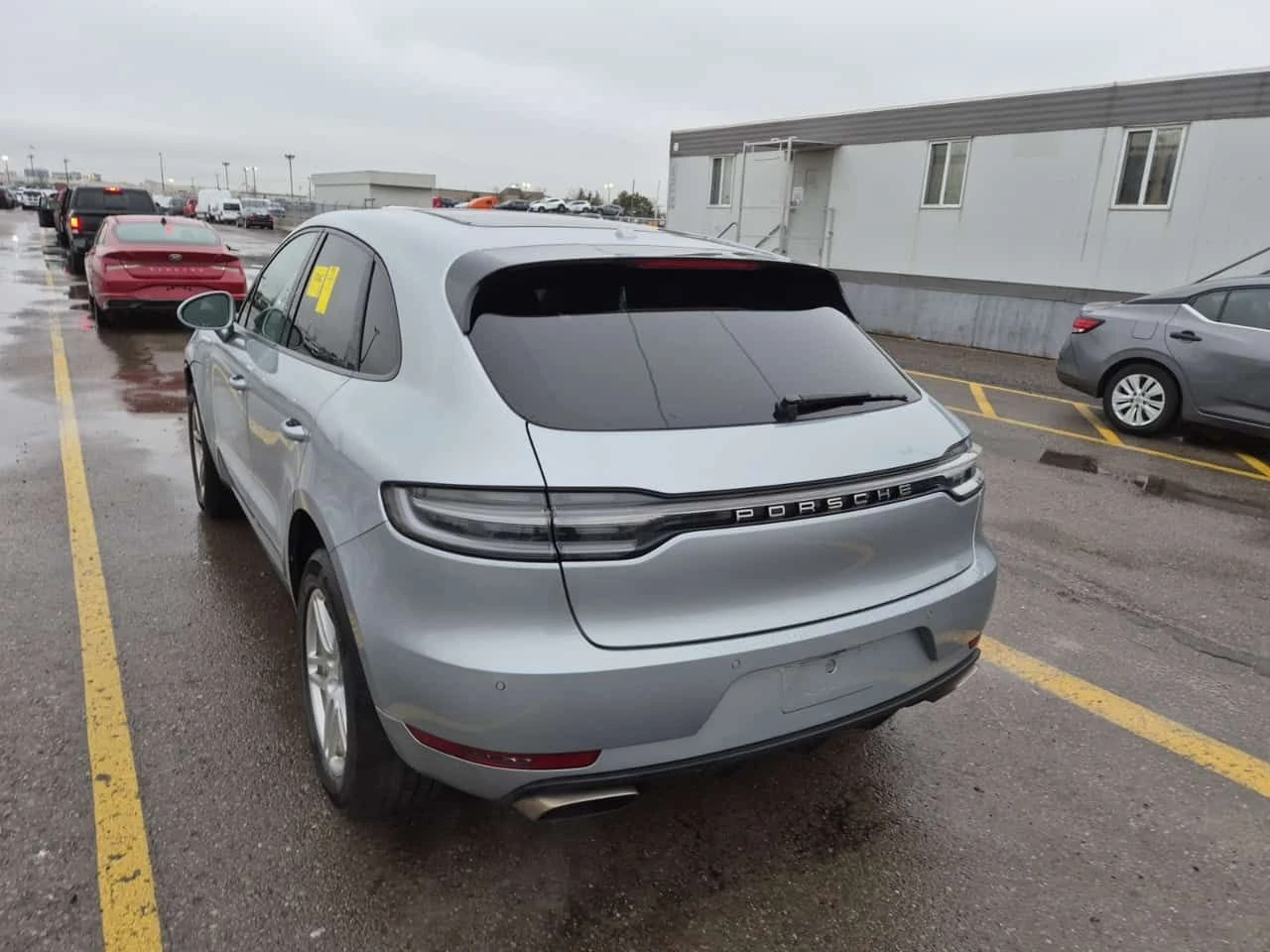 Porsche Macan * Base * CARFAX * ЦЕНА ДО БГ, снимка 4 - Автомобили и джипове - 54305800