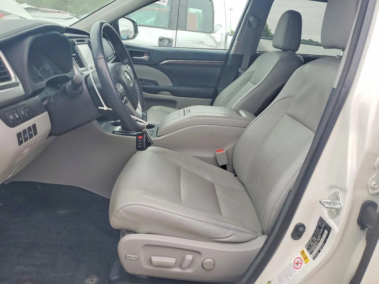 Toyota Highlander 3.5l Limited, снимка 7 - Автомобили и джипове - 54883323