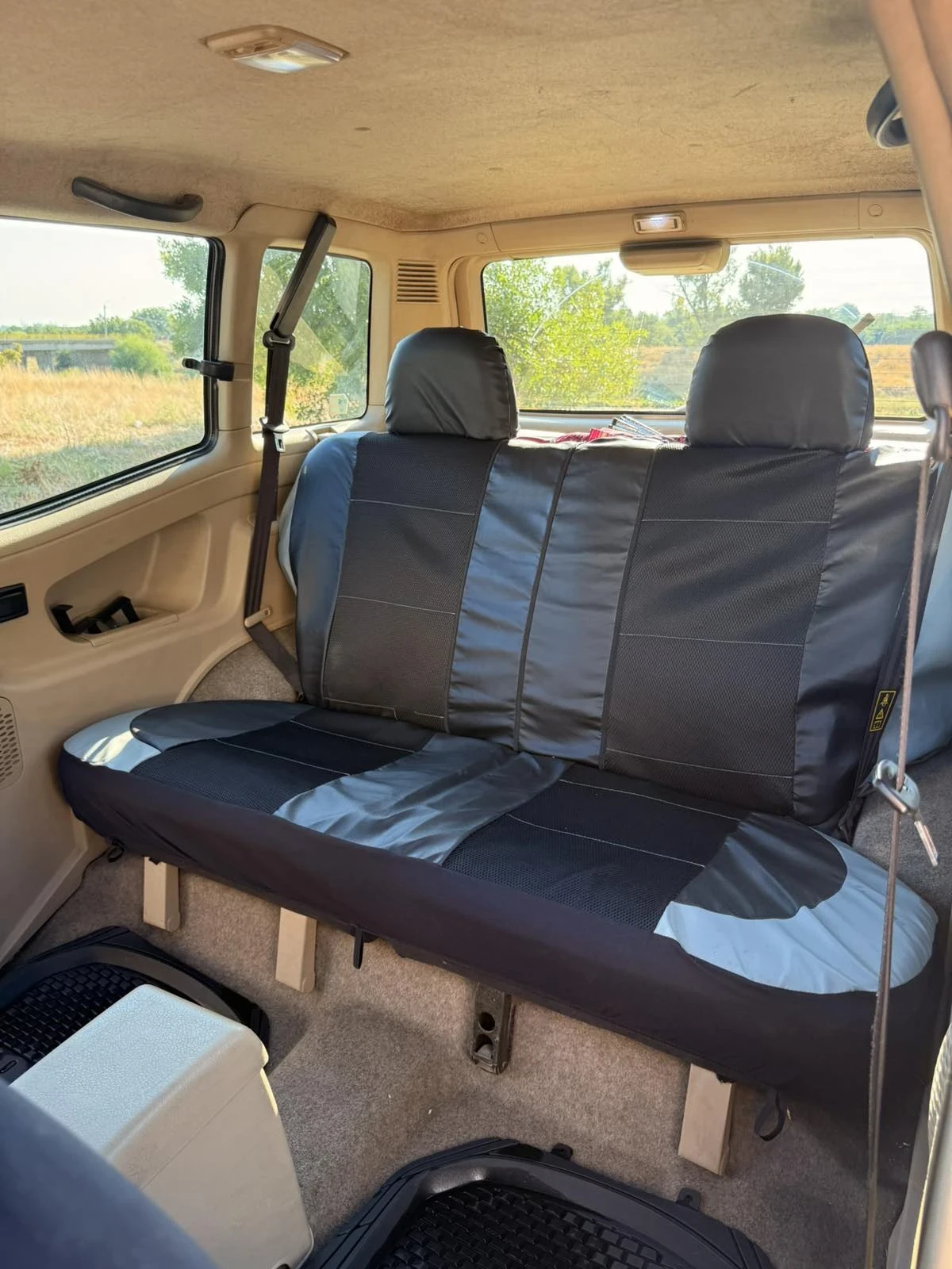 Nissan Terrano 100 hp, снимка 12 - Автомобили и джипове - 55976110