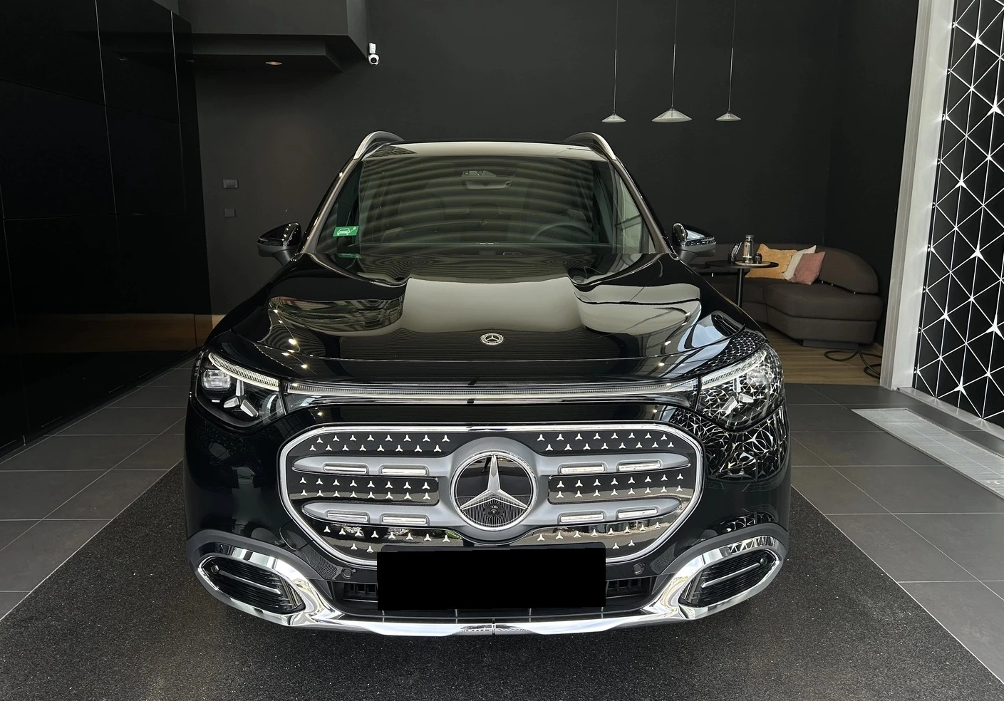 Mercedes-Benz GLB 250 + EQ, снимка 3 - Автомобили и джипове - 56006042