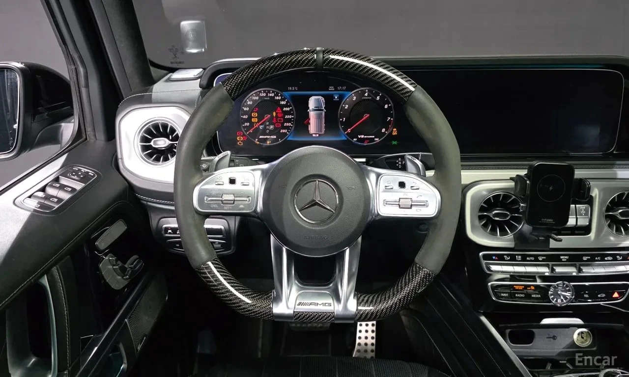Mercedes-Benz G 63 AMG * ФИКСИРАНА ЦЕНА ДО БЪЛГАРИЯ С ВСИЧКИ ТАКСИ * , снимка 13 - Автомобили и джипове - 56019152