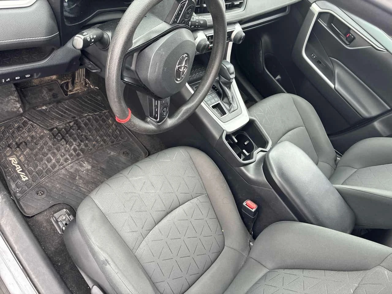 Toyota Rav4 * LE * CARFAX * , снимка 5 - Автомобили и джипове - 56329988