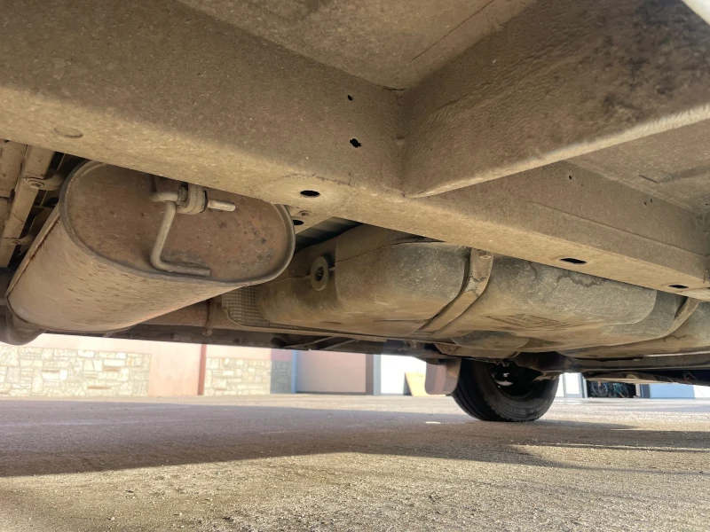 Opel Movano 2.5 CDTI, снимка 10 - Бусове и автобуси - 52810727