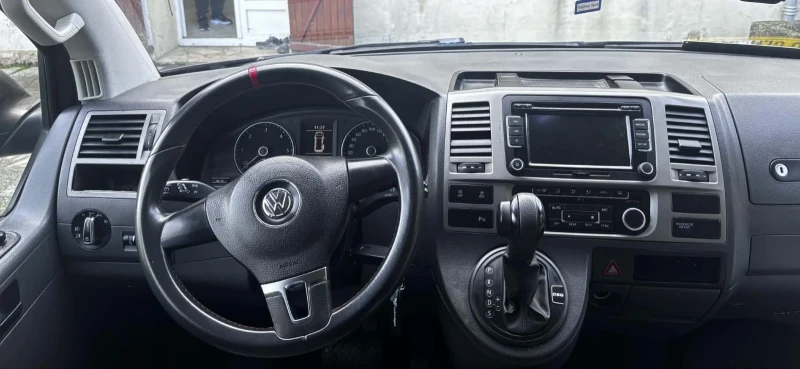 VW Caravelle, снимка 8 - Бусове и автобуси - 52879059