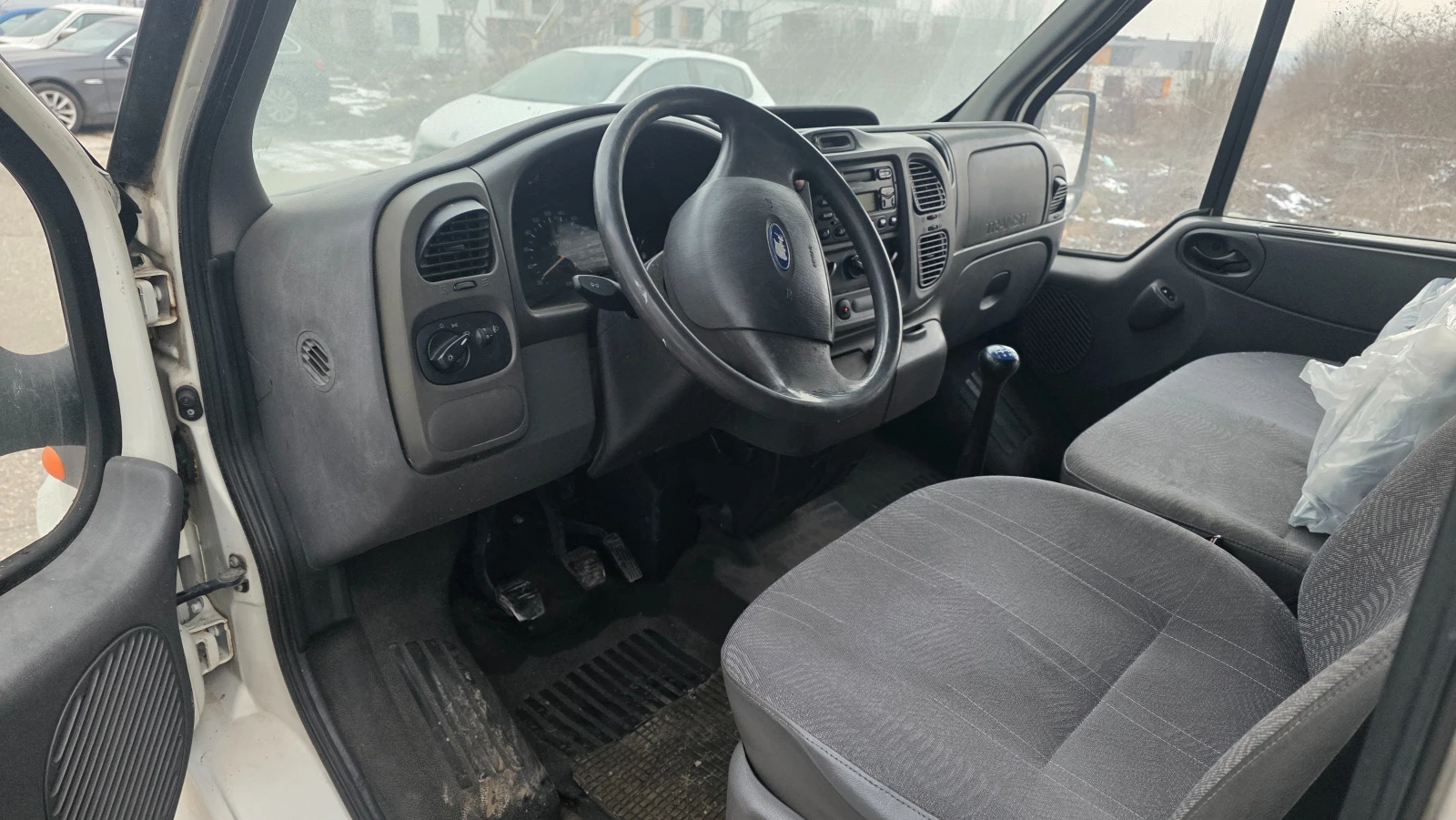 Ford Transit 2.4tdi - изображение 6