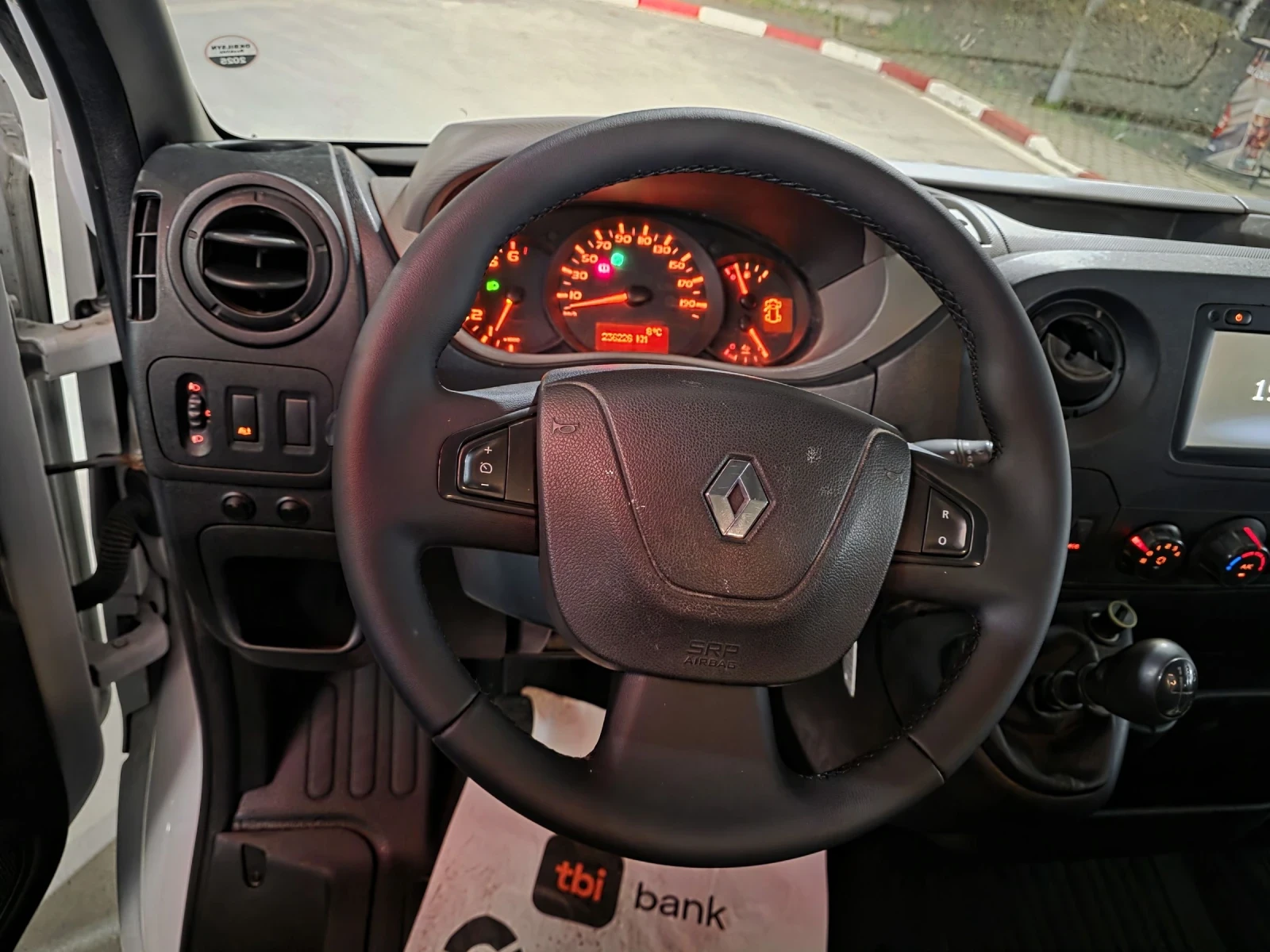 Renault Master 2.3d 145 | Двойна кабина | L3 - изображение 5