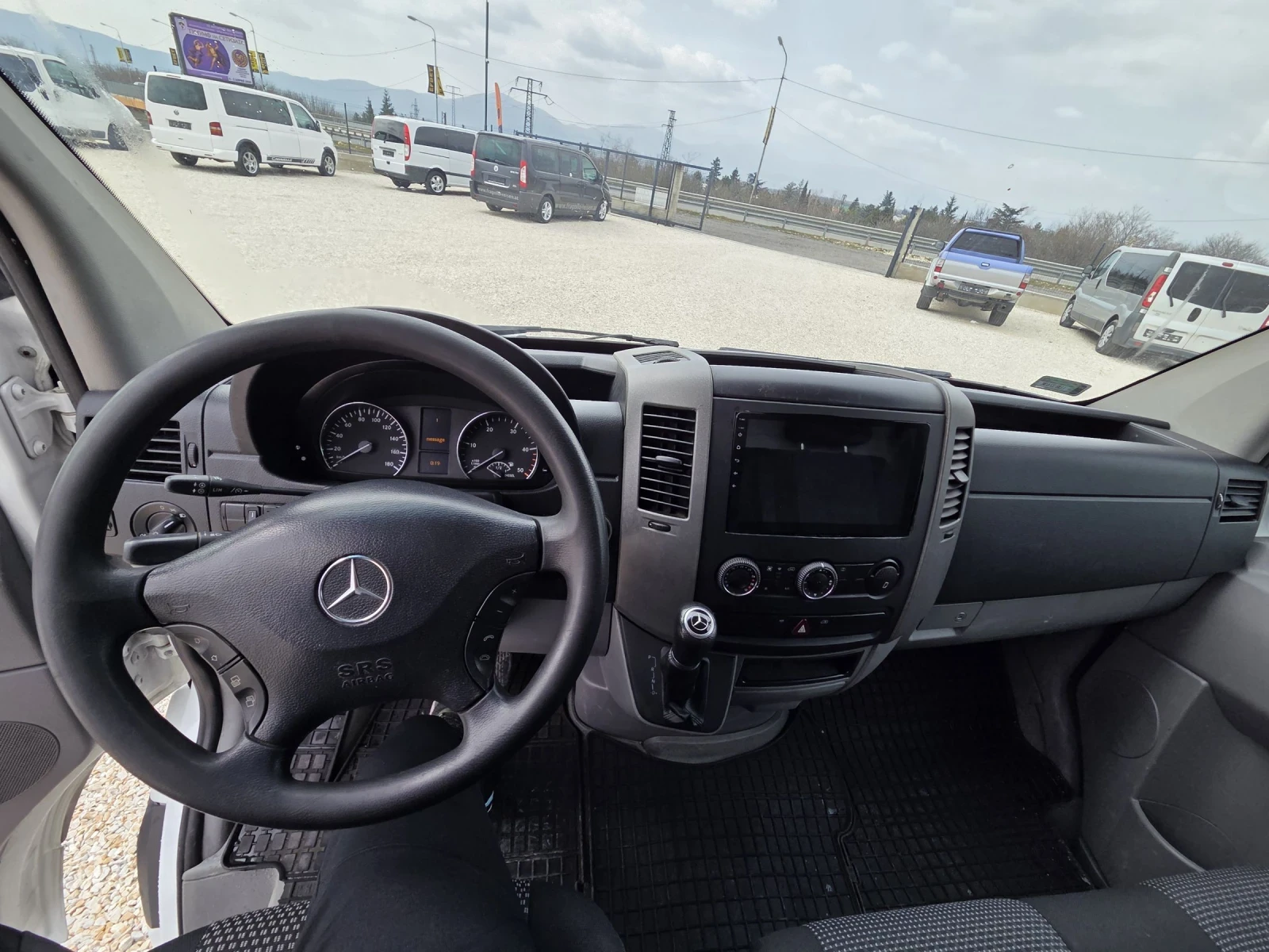 Mercedes-Benz Sprinter 518  Категория Б 5.30м, снимка 9 - Бусове и автобуси - 53873481