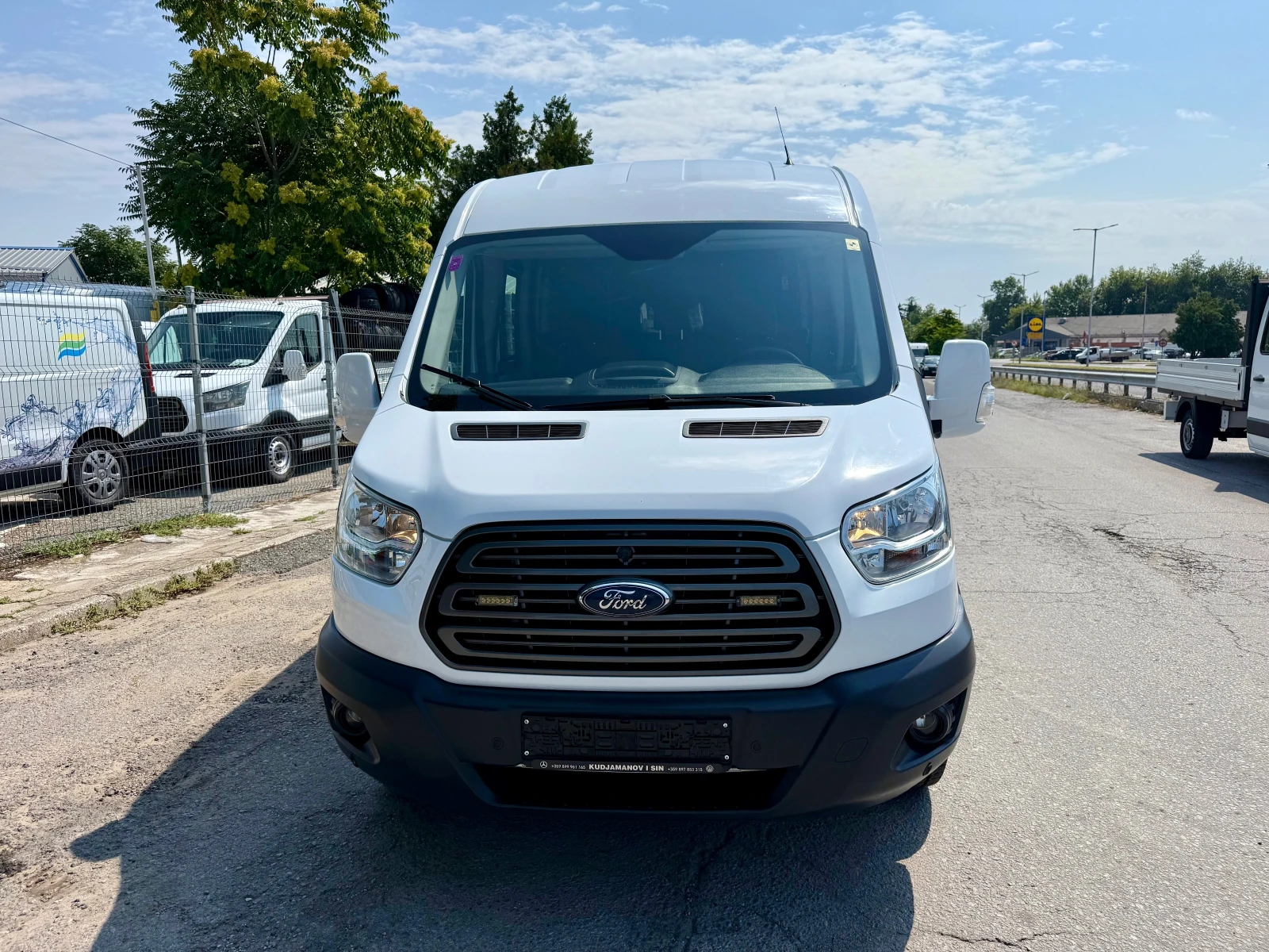 Ford Transit 2.0 TDCI ЕВРО 6 4X4, снимка 7 - Бусове и автобуси - 55380580