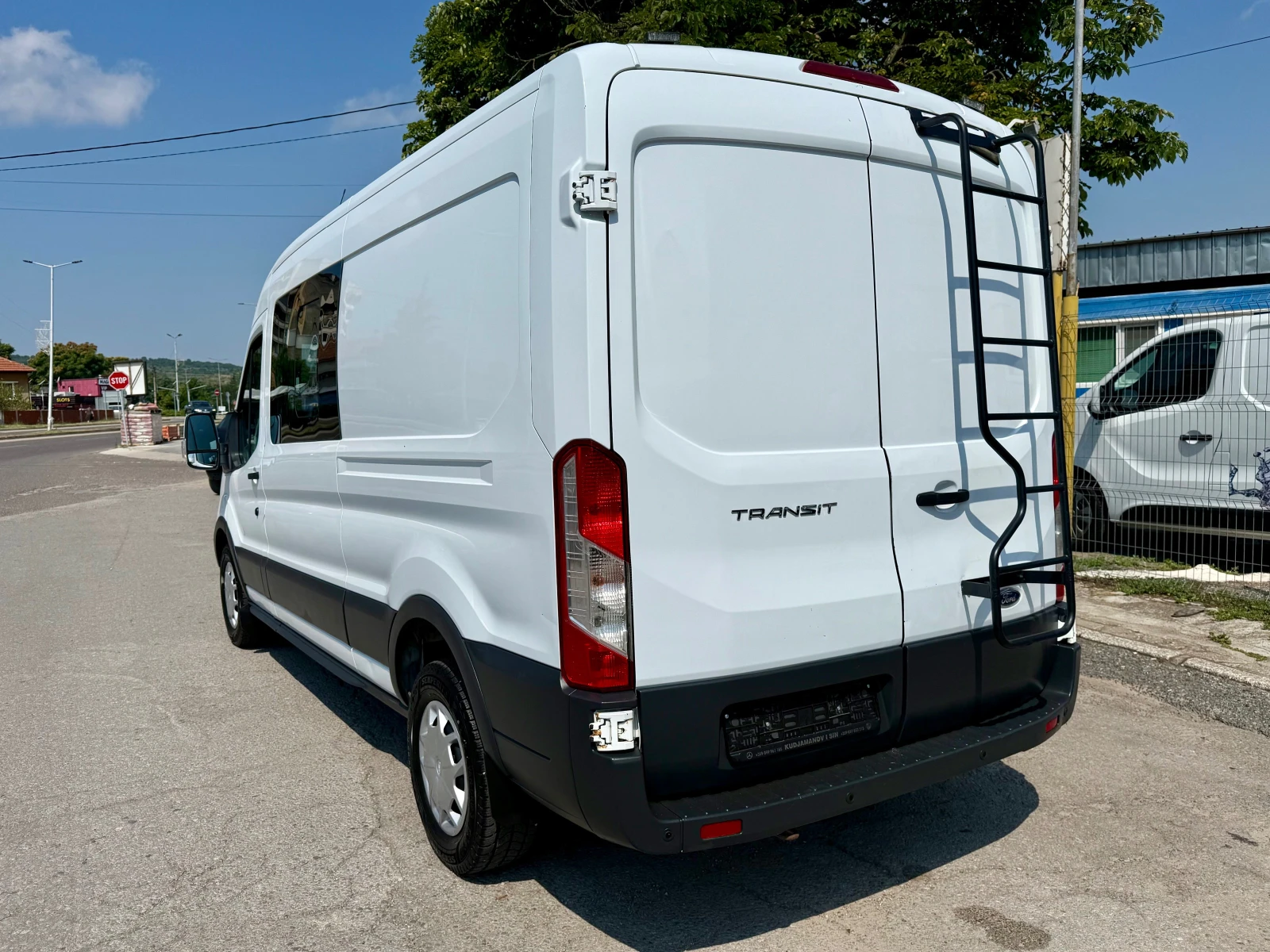 Ford Transit 2.0 TDCI ЕВРО 6 4X4, снимка 3 - Бусове и автобуси - 55380580