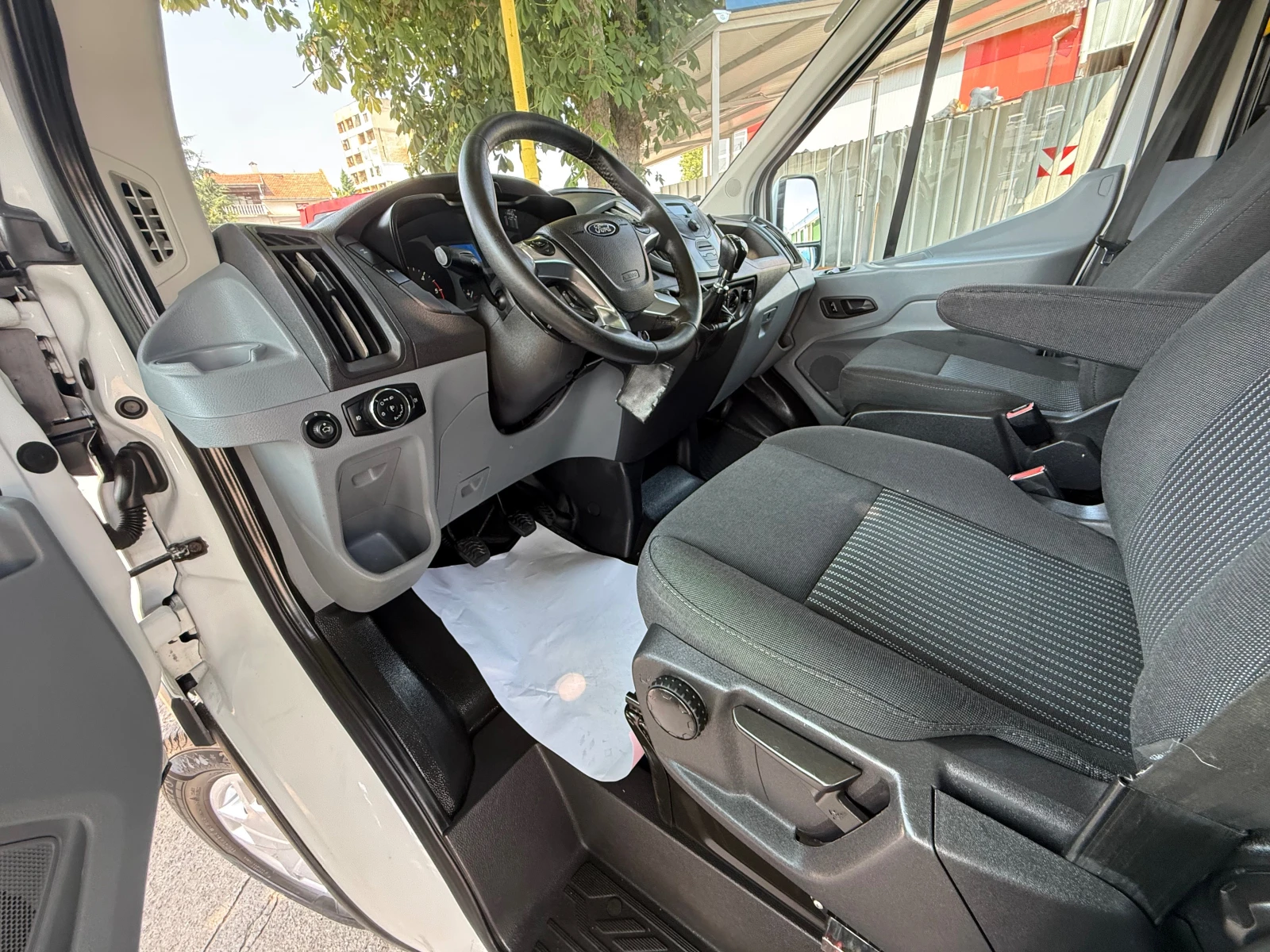 Ford Transit 2.0 TDCI ЕВРО 6 4X4, снимка 9 - Бусове и автобуси - 55380580