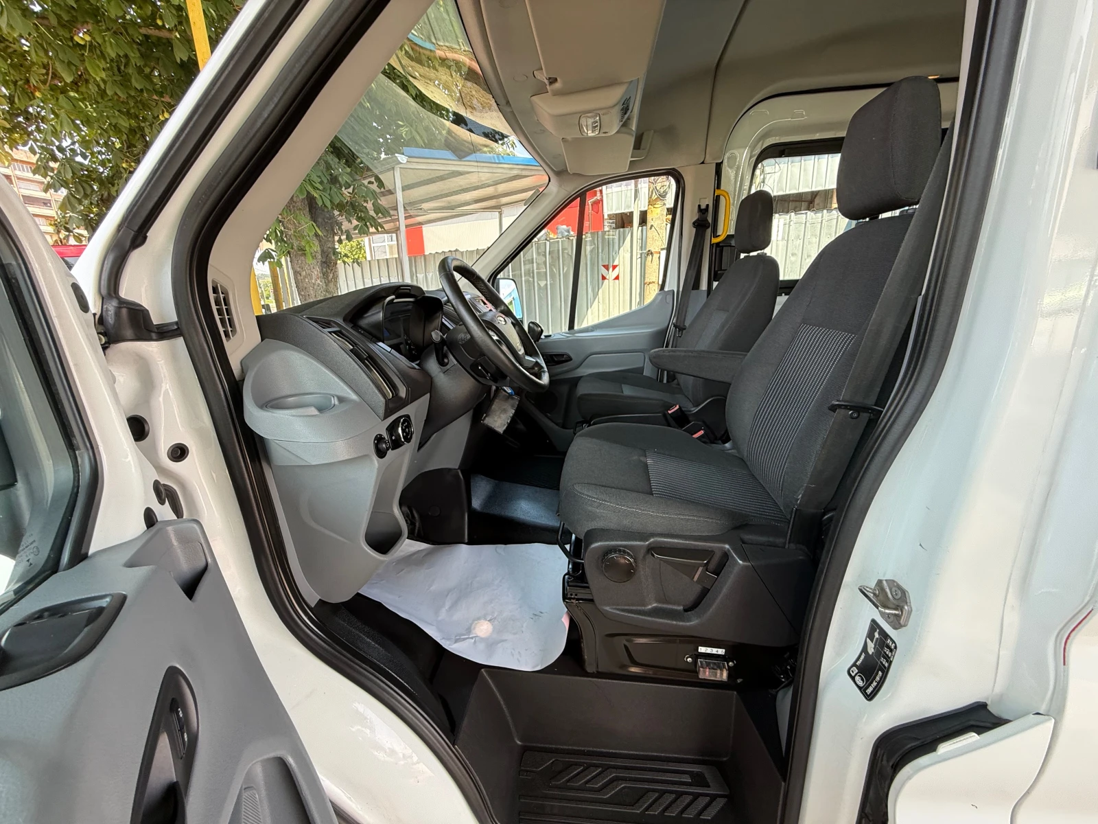 Ford Transit 2.0 TDCI ЕВРО 6 4X4, снимка 10 - Бусове и автобуси - 55380580