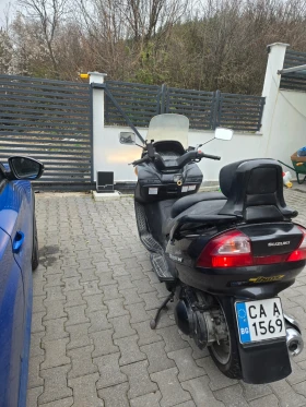 Suzuki Burgman 400cc ОТЛИЧЕН, снимка 5