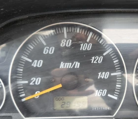 Suzuki Burgman 400cc ОТЛИЧЕН, снимка 6