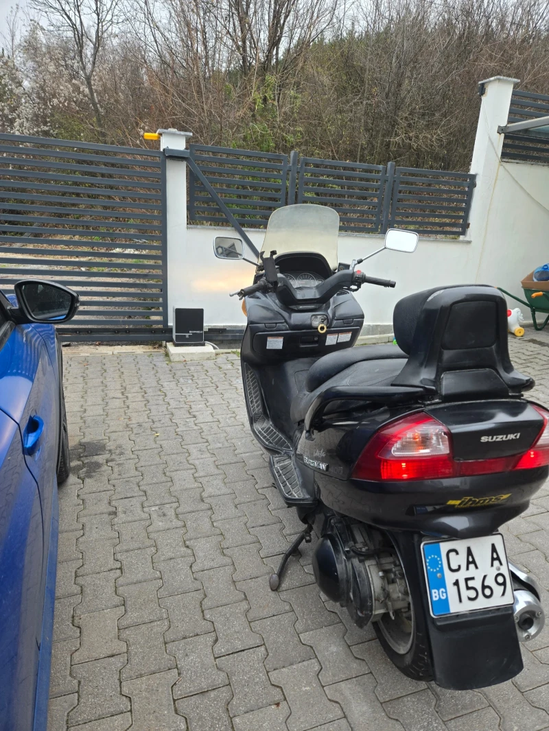 Suzuki Burgman 400cc ОТЛИЧЕН, снимка 5 - Мотоциклети и мототехника - 52670991