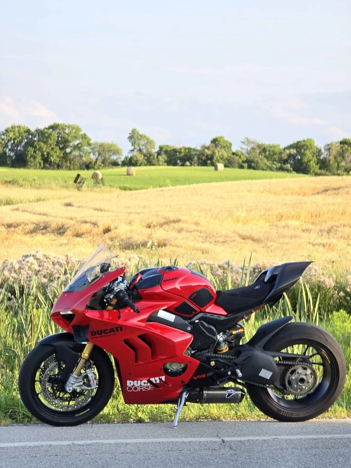 Ducati Panigale * V4S*  - изображение 3