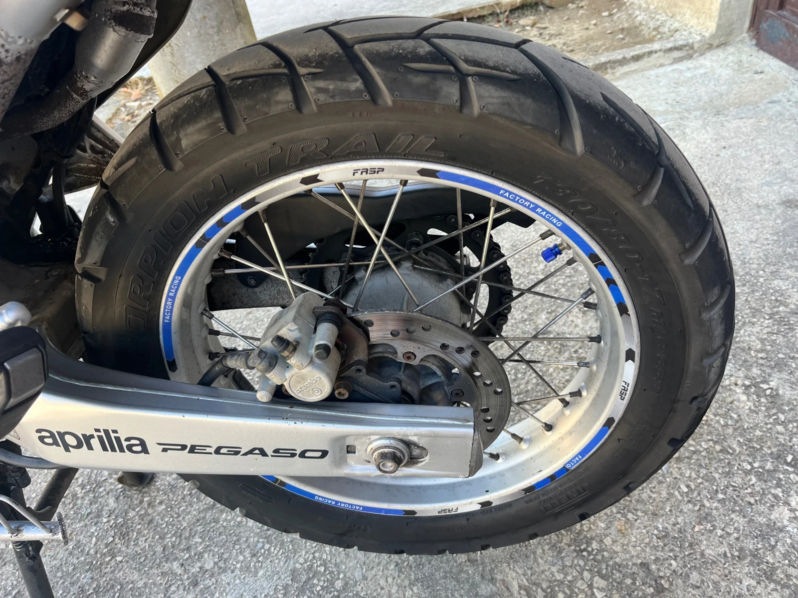 Aprilia Pegaso  - изображение 6