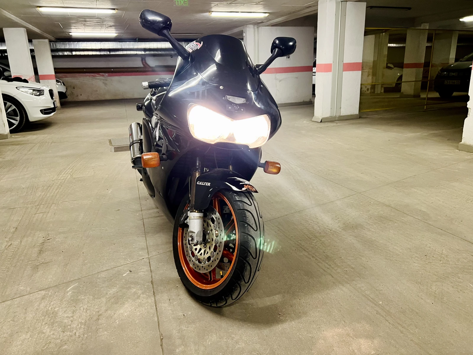 Honda Cbr 900 RR Firablade, снимка 8 - Мотоциклети и мототехника - 55130653