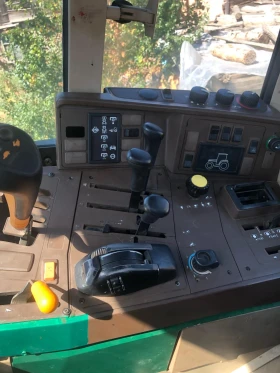 Трактор John Deere 6910, снимка 8