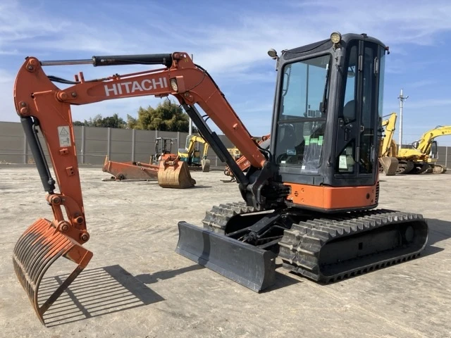 Багер Hitachi ZX30U - КЛИМАТИК - ОЧАКВАН 30.05.2026!!!