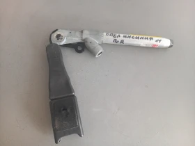 Пиропатрон преден десен Опел Инсигния 