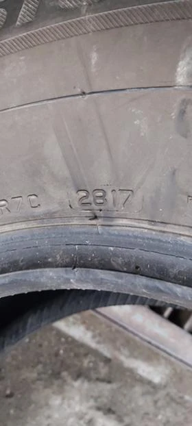 Гуми Зимни 235/75R15, снимка 7