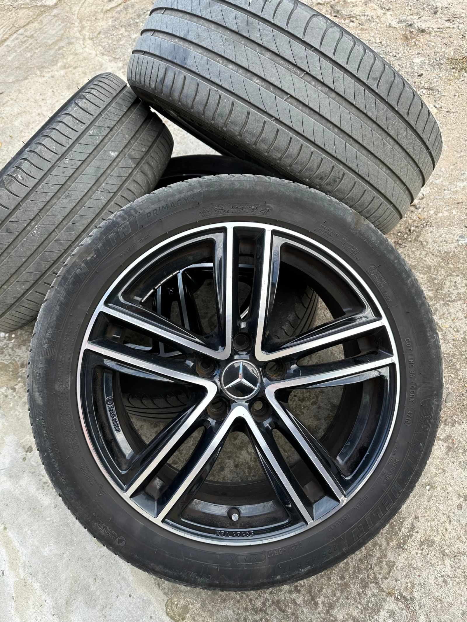 ���� � ������ 225/45R17 | Mobile.bg � ����������� 2