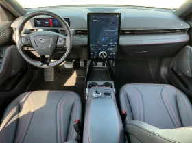 Ford Mustang Mach-E Premium LED Navi Leather Extended Range, снимка 11