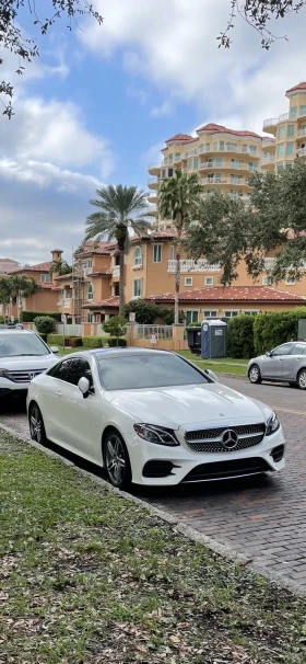 Обява за продажба на Mercedes-Benz E 400 AMG ~69 900 лв. - изображение 4