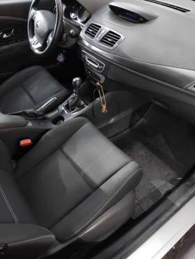 Renault Megane 3+ 1 - 3325 € / 6503.13 лв. - 53057204 5