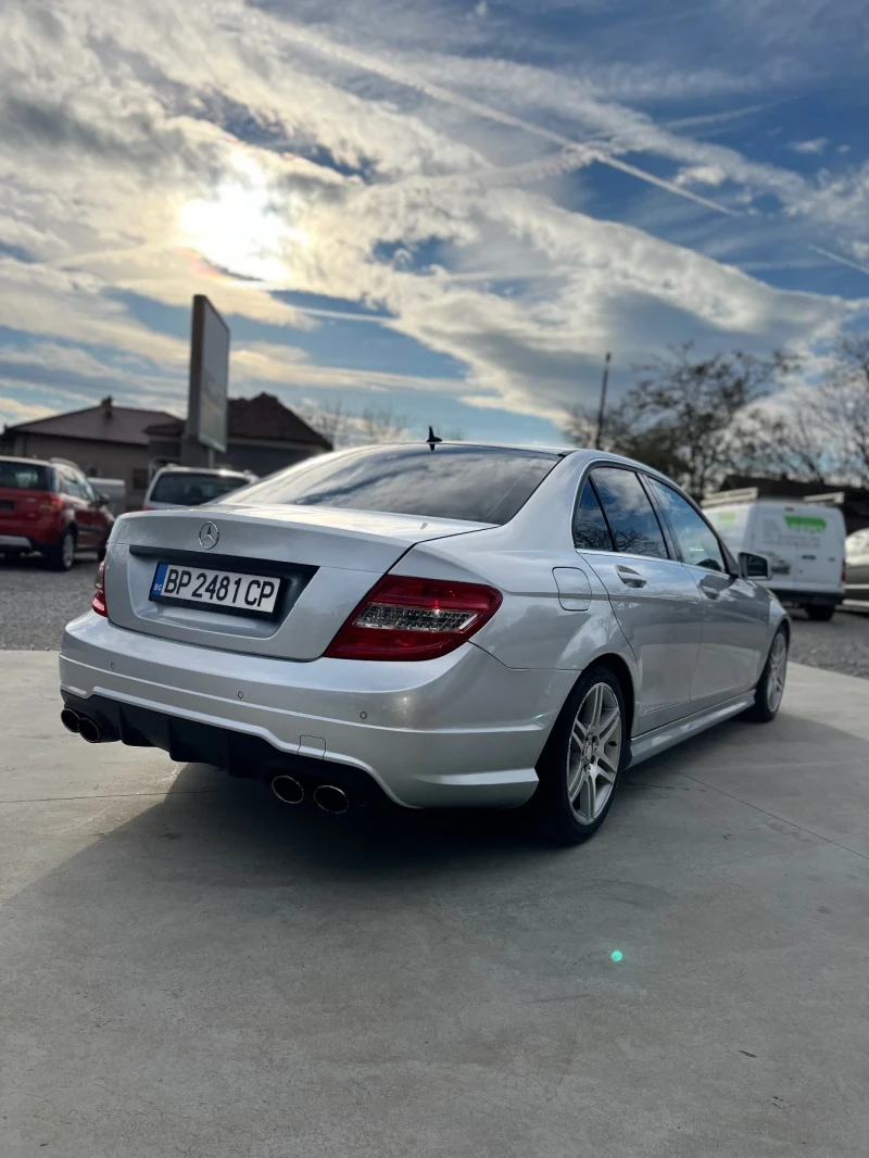 Mercedes-Benz C 220, снимка 3 - Автомобили и джипове - 48586055