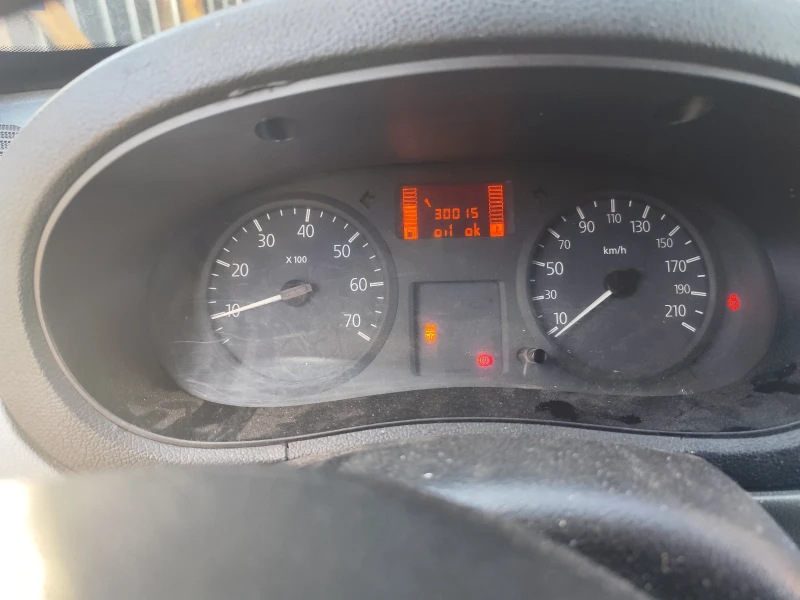 Renault Kangoo, снимка 6 - Автомобили и джипове - 48623913