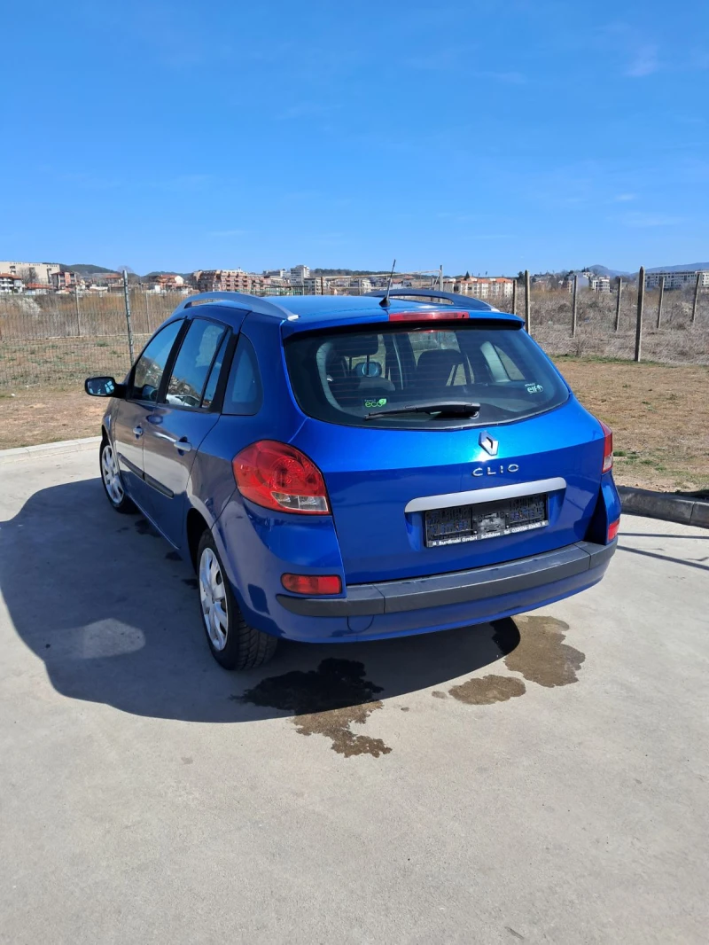 Renault Clio, снимка 9 - Автомобили и джипове - 49544516