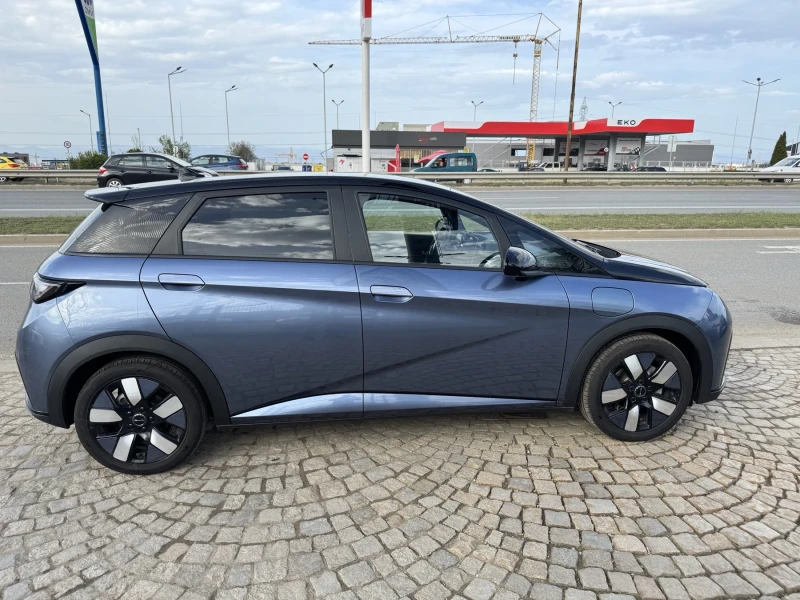 BYD Dolphin Design/60Kw/Panorama/360/Keyless/Led, снимка 4 - Автомобили и джипове - 49660990