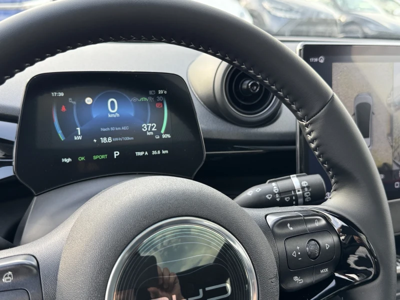 BYD Dolphin Design/60Kw/Panorama/360/Keyless/Led, снимка 16 - Автомобили и джипове - 49660990