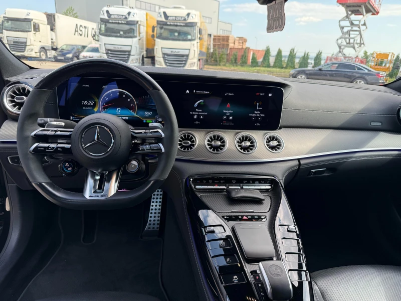 Mercedes-Benz AMG GT 63s E-Performance /Carbon Ceramic /Night /НАЛИЧЕН, снимка 9 - Автомобили и джипове - 50391931