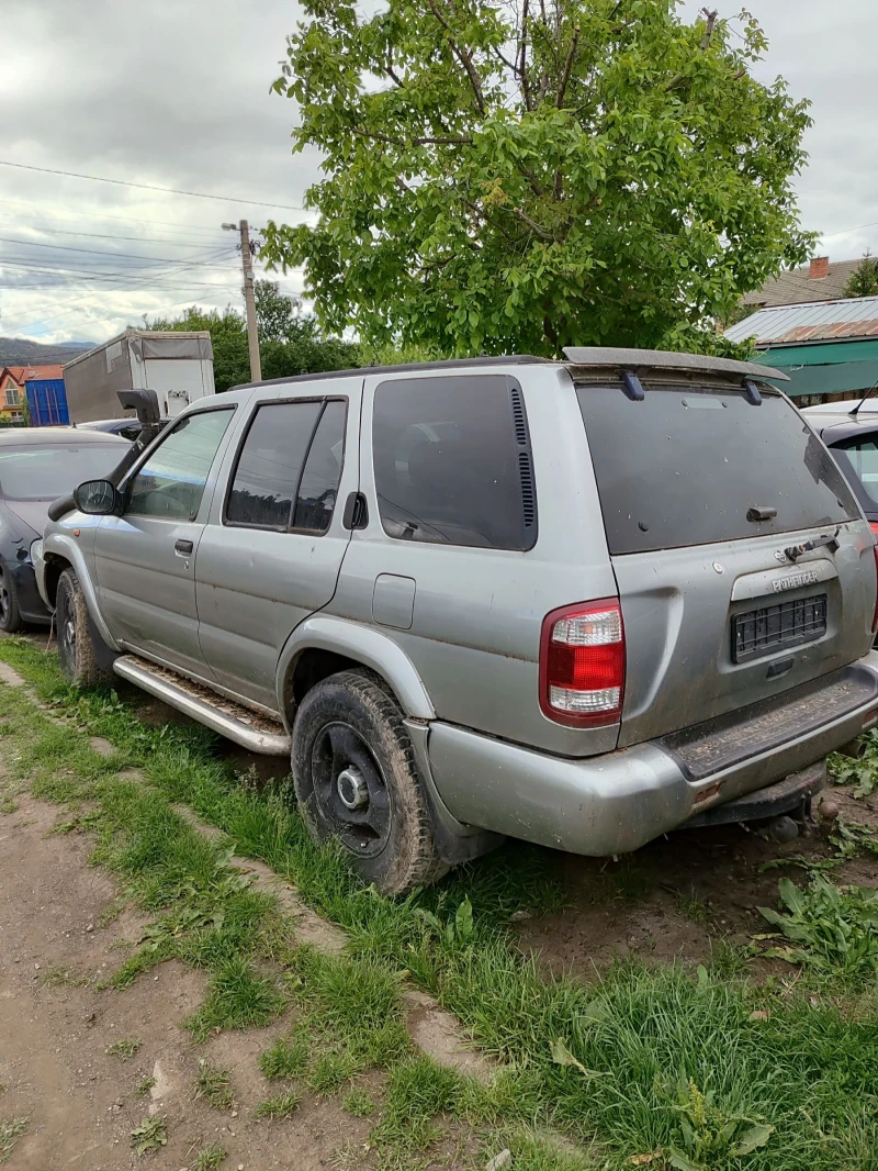 Nissan Pathfinder 3.5 На части. , снимка 2 - Автомобили и джипове - 52395031